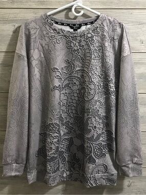 BNWT Shall We Long Sleeve Top